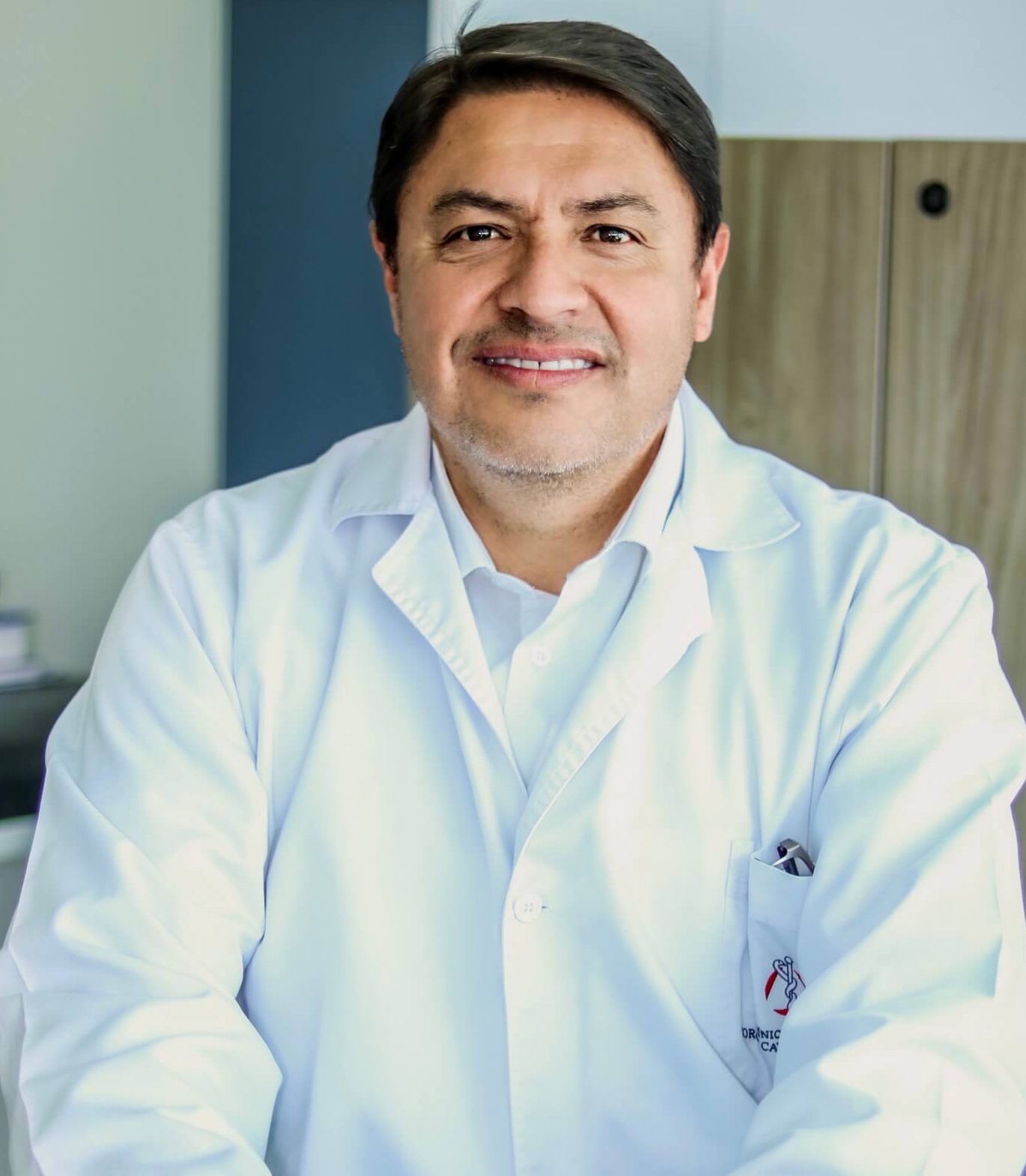 Dr Carlos Alfonso Velez Alvarez